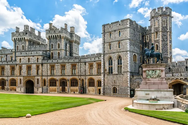 Windsor Tour From London